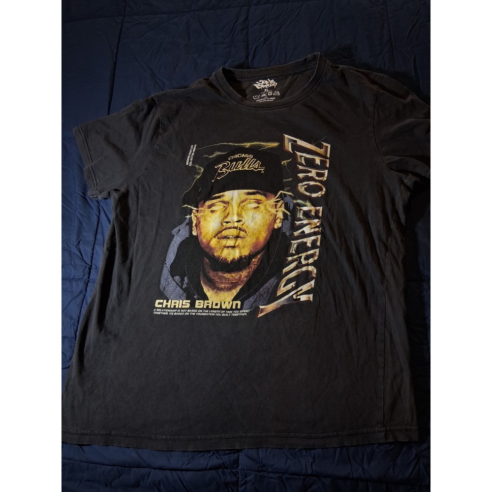 Chris Brown Zero Energy Graphic T-Shirt Black Chicago‎ Bulls Hat XL 100% Cotton